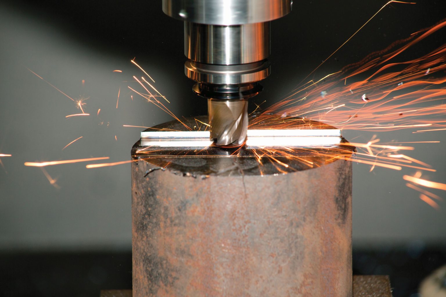 Ceramic End Mill Achieves Long Life and High MRR at Standard Machining Center Speeds National